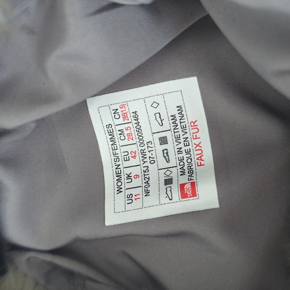 The North Face Women's Thermoball Microbaffle Bootie II - Picture 3 of 12